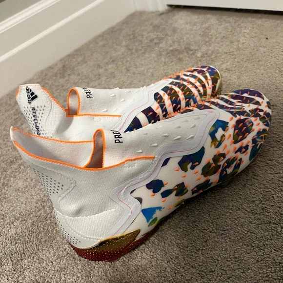 NEVER WORN ADIDAS PREDATOR FREAK+ POGBA DEMON SOCCER CLEATS - SIZE 10 - Picture 3 of 9